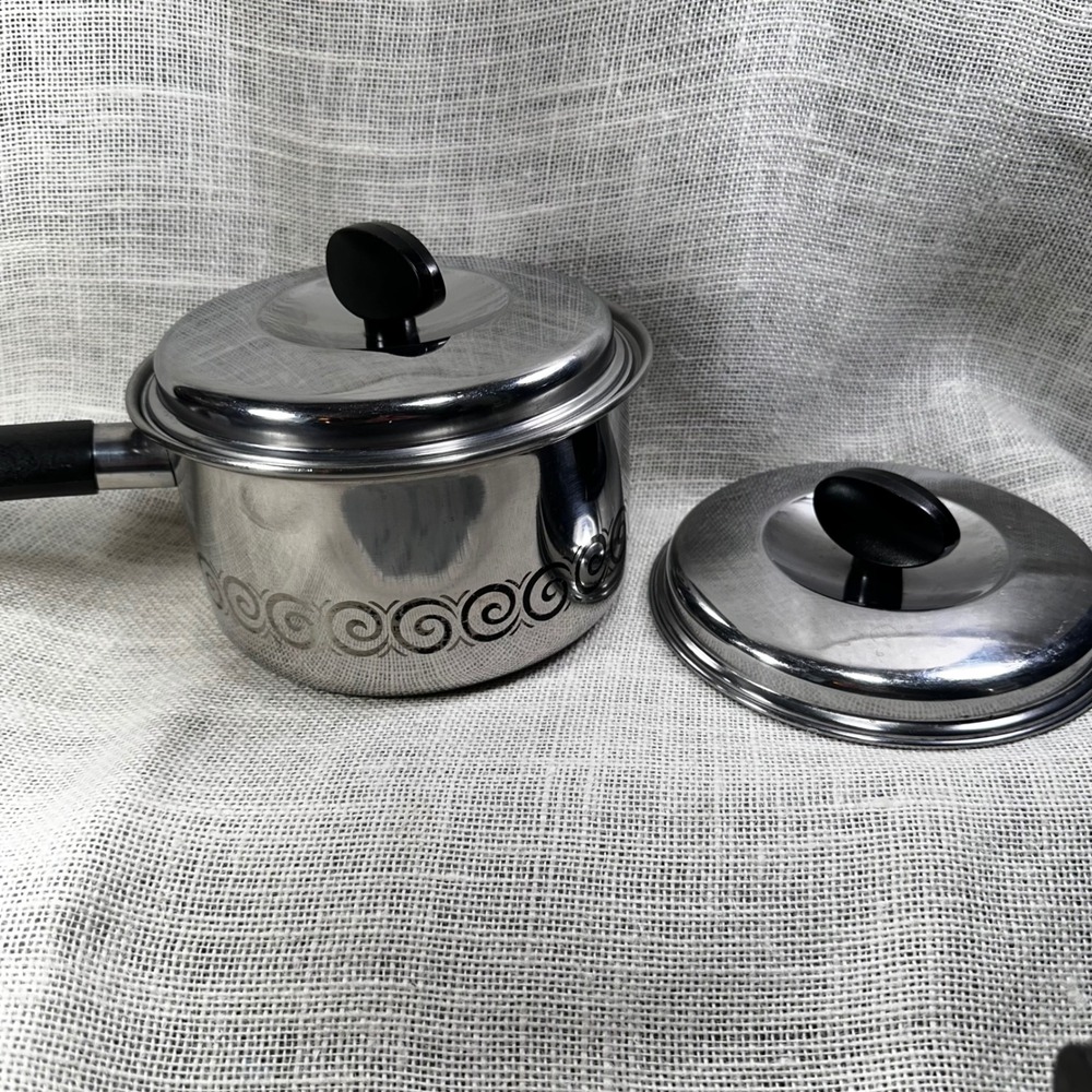 Vintage EKCO 2 Qt Stainless Steel Saucepan Black Scroll MCM Retro w 2 Lids